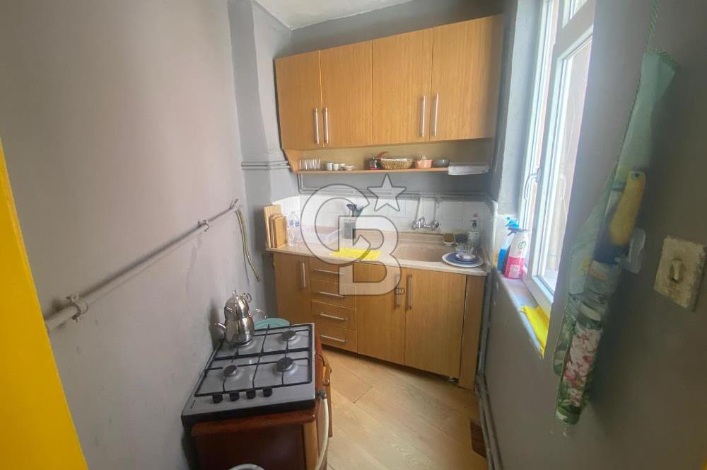 ÜSKÜDAR SULTANTEPE MAH KISMİ EŞYALI 2+1 KİRALIK DAİRE