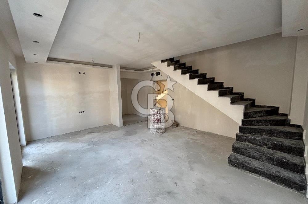 İNCEK TAŞPINAR'DA ÇATI EĞİMSİZ 3+1 SIFIR DUBLEX DAİRE