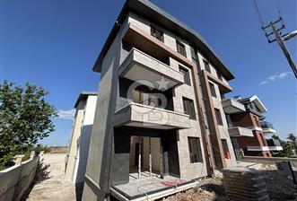 İNCEK TAŞPINAR'DA ÇATI EĞİMSİZ 3+1 SIFIR DUBLEX DAİRE