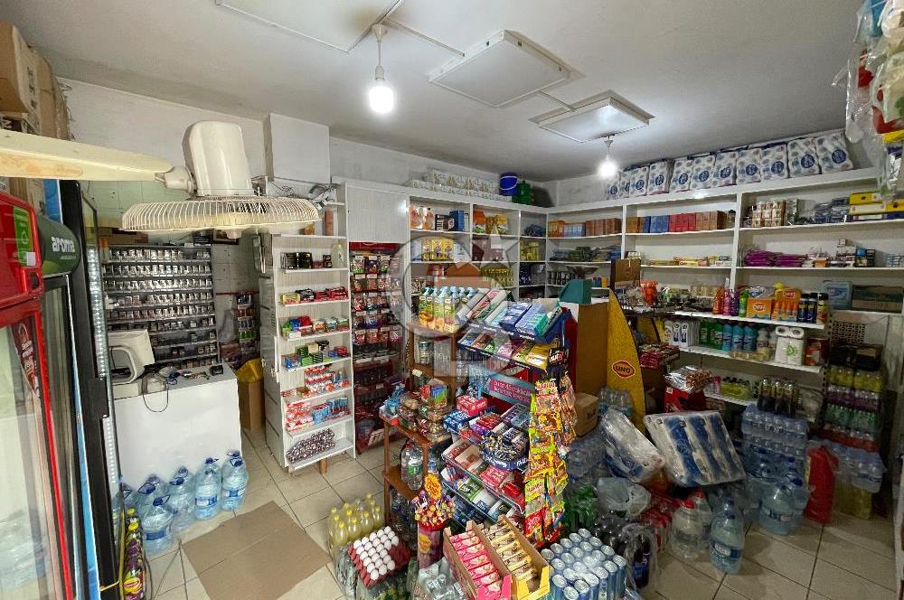 HASEKİDE YATIRIMLIK CADDE ÜSTÜ SATILIK MARKET