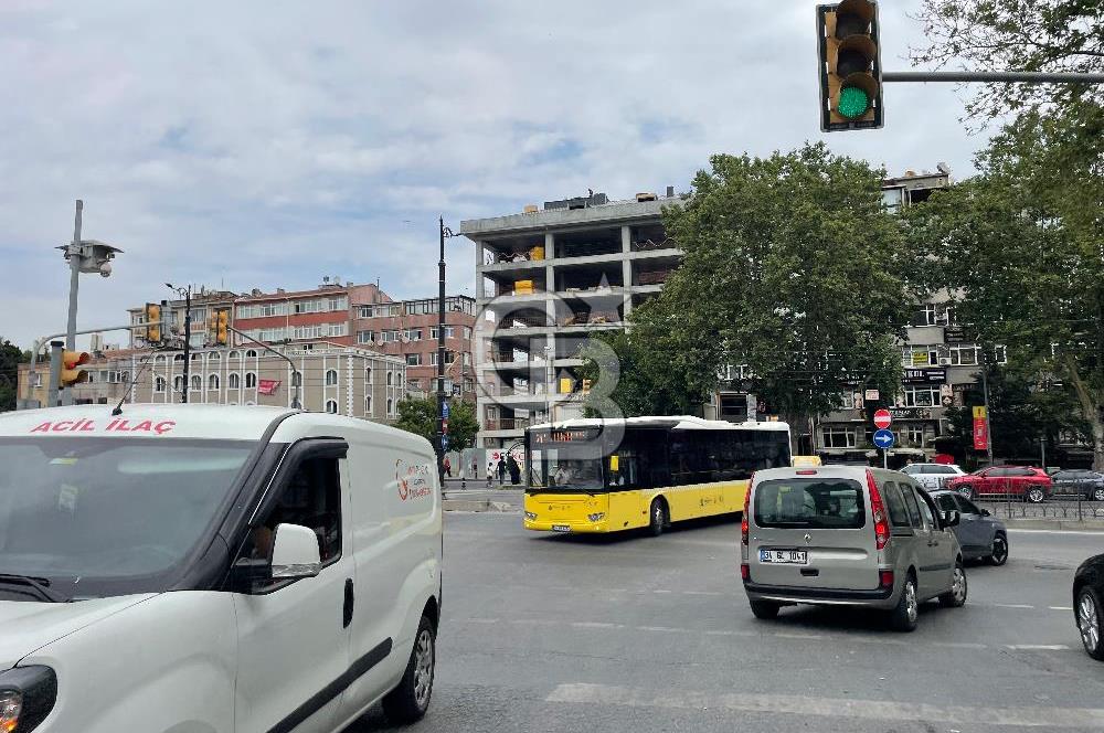 HASEKİDE YATIRIMLIK CADDE ÜSTÜ SATILIK MARKET