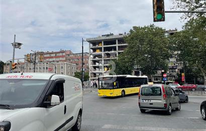 HASEKİDE YATIRIMLIK CADDE ÜSTÜ SATILIK MARKET