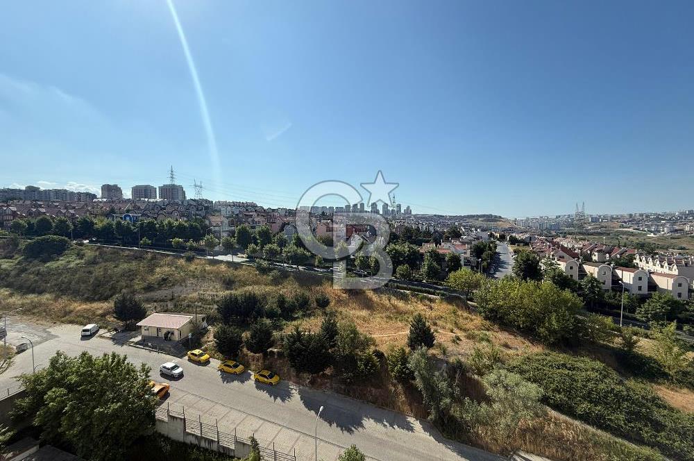 SPRADON VADİ'DE PEYZAJ MANZARALI, HAVUZLU, SAUNALI 2+1 DAİRE
