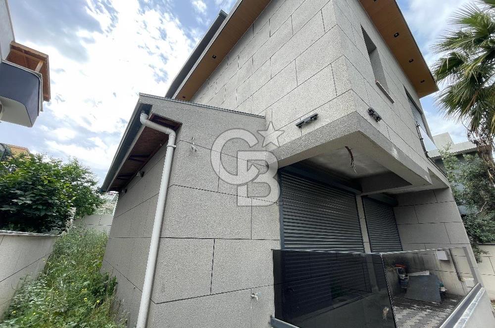 İzmir Güzelbahçe Yalı Satılık Müstakil Villa 3+1 Tripleks