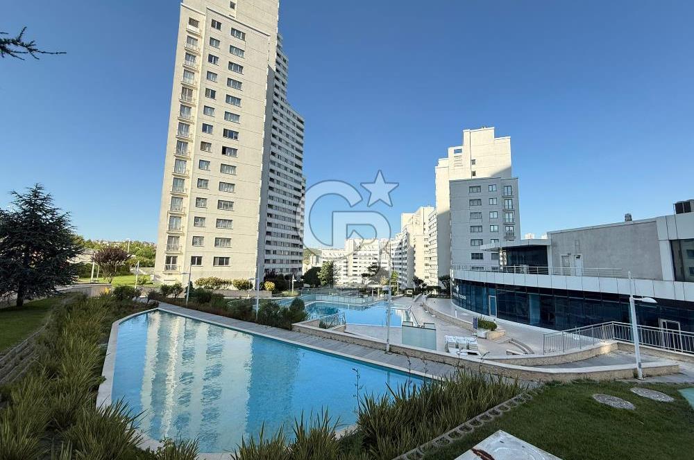 SPRADON VADİ'DE PEYZAJ MANZARALI, HAVUZLU, SAUNALI 2+1 DAİRE