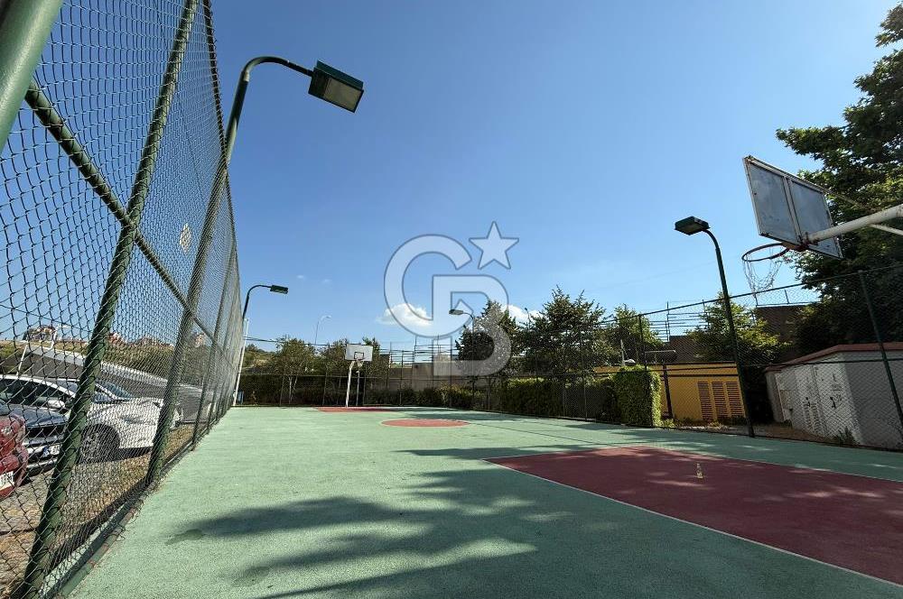 SPRADON VADİ'DE PEYZAJ MANZARALI, HAVUZLU, SAUNALI 2+1 DAİRE