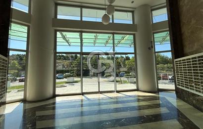 SPRADON VADİ'DE PEYZAJ MANZARALI, HAVUZLU, SAUNALI 2+1 DAİRE