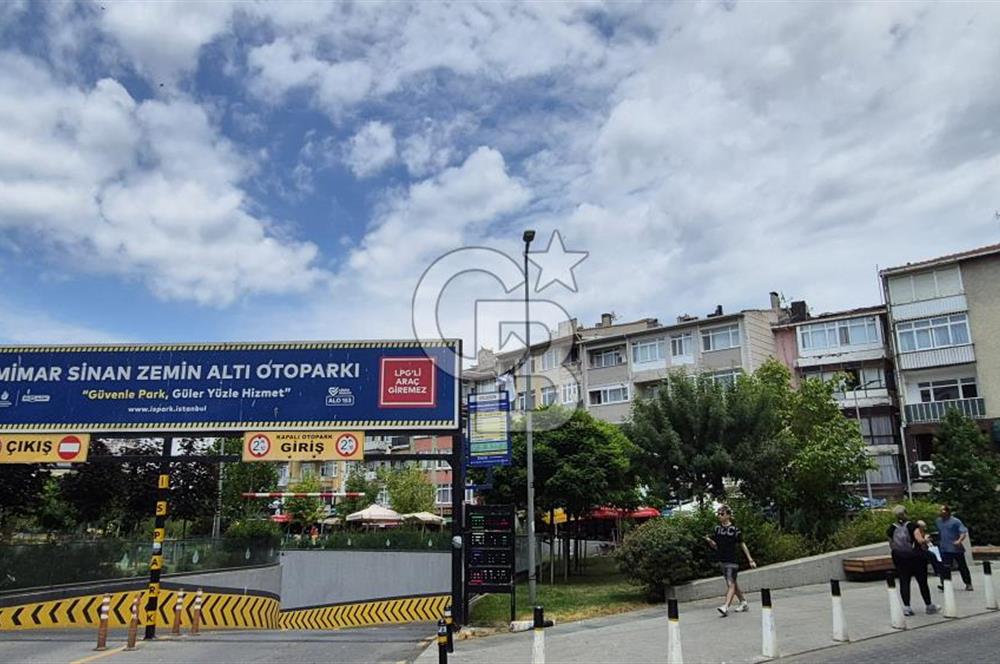 Üsküdar Mimar Sinan Meydan da YATIRIMLIK Satılık 2+1 Daire