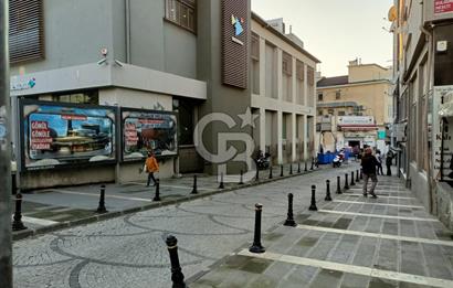 Üsküdar Mimar Sinan Meydan da YATIRIMLIK Satılık 2+1 Daire