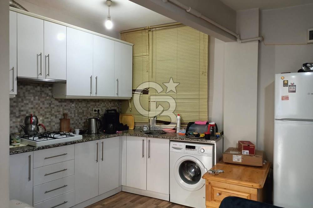 Üsküdar Mimar Sinan Meydan da YATIRIMLIK Satılık 2+1 Daire