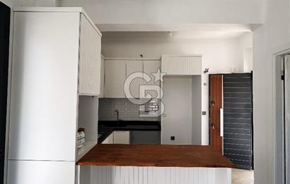 Karaincirde denize 750m villa! 