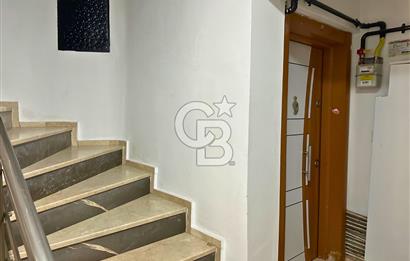 Çanakkale Lapseki'de Cadde Üstü Köşe Binada Satılık 1+1 Daire