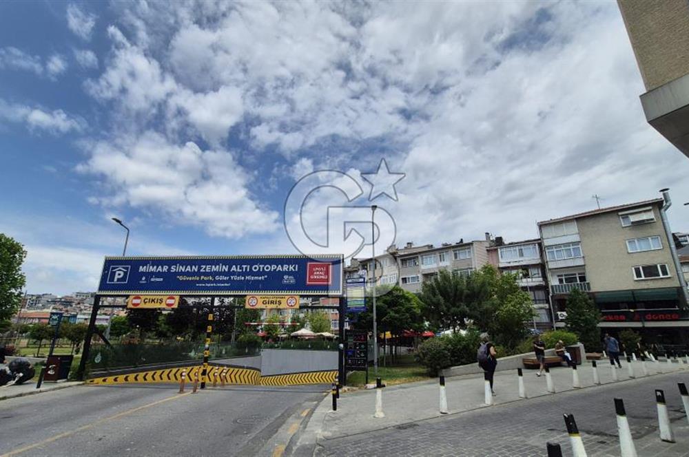 Üsküdar Mimar Sinan Meydan da YATIRIMLIK Satılık 2+1 Daire