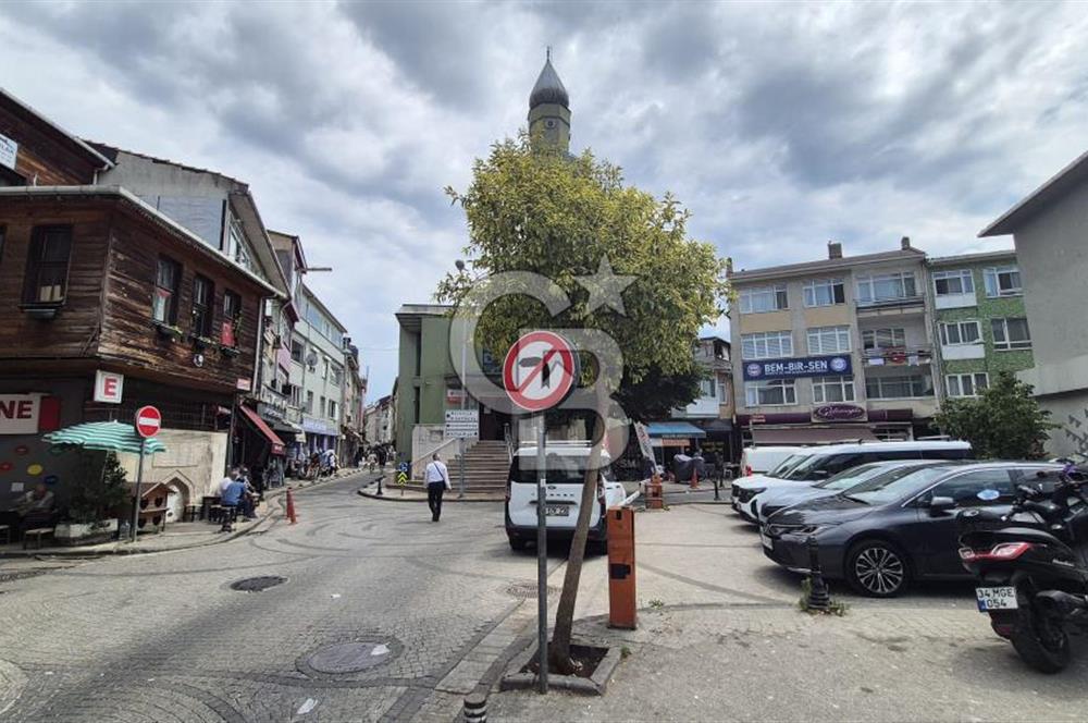 Üsküdar Mimar Sinan Meydan da YATIRIMLIK Satılık 2+1 Daire