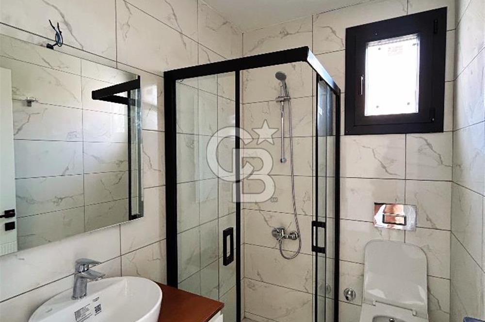 Karaincirde denize 750m villa! 