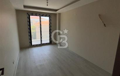 Nezih Konumda Bölgenin En Büyük Ayrı Mutfak 2+1 Dairesi