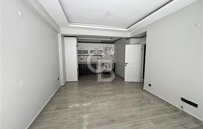 Seferihisar Merkezde Satılık Geniş Teraslı 2+1 Daire