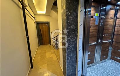 Seferihisar Merkezde Satılık Geniş Teraslı 2+1 Daire