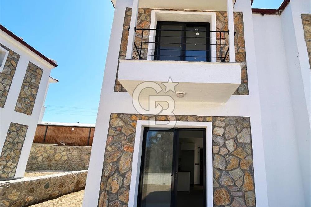 Karaincirde denize 750m villa! 