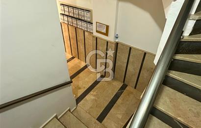 Çanakkale Lapseki'de Cadde Üstü Köşe Binada Satılık 1+1 Daire
