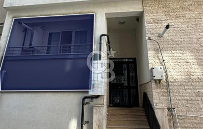 Çanakkale Lapseki'de Cadde Üstü Köşe Binada Satılık 1+1 Daire