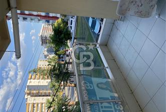 Karşıyaka Yenigirne caddesi kiralık 1+1 daire