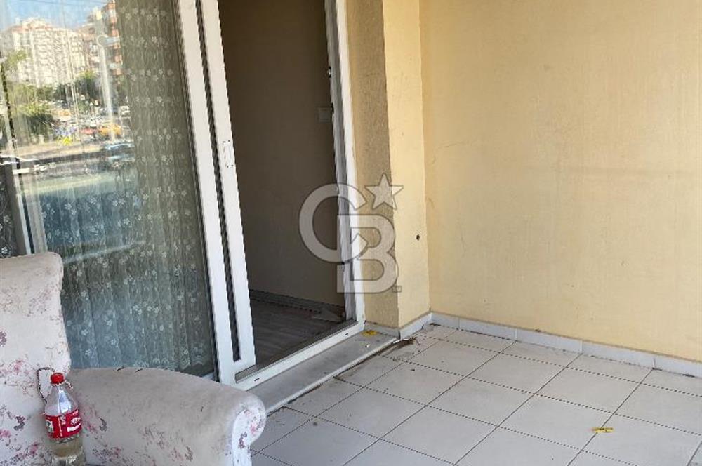 Karşıyaka Yenigirne caddesi kiralık 1+1 daire
