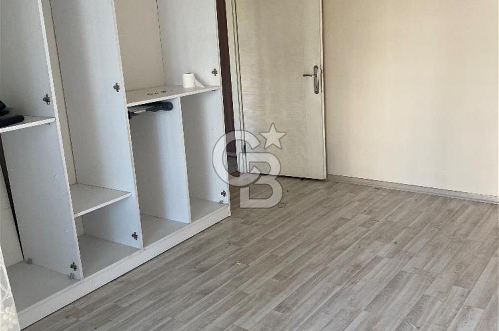 Karşıyaka Yenigirne caddesi kiralık 1+1 daire