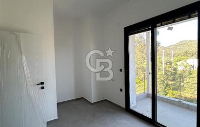 Karaincirde denize 750m villa! 