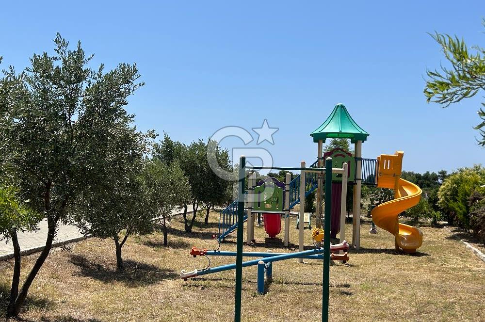 Karaincir raykent sitesinde denize yürüme mesafesi 1+1 