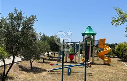 Karaincir raykent sitesinde denize yürüme mesafesi 1+1 