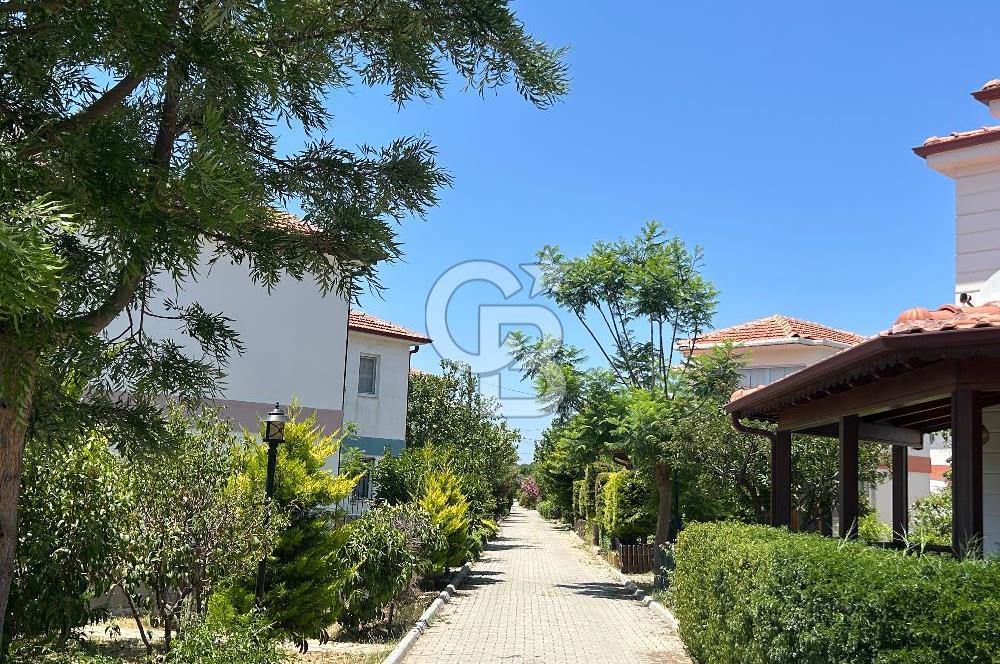Karaincir raykent sitesinde denize yürüme mesafesi 1+1 