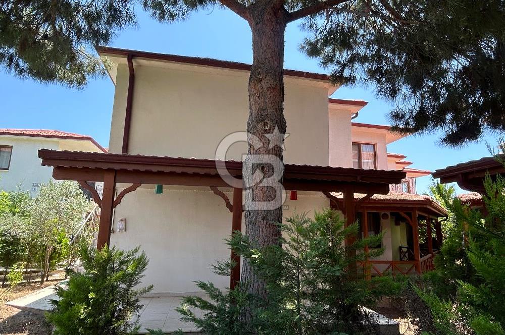 Karaincir raykent sitesinde denize yürüme mesafesi 1+1 