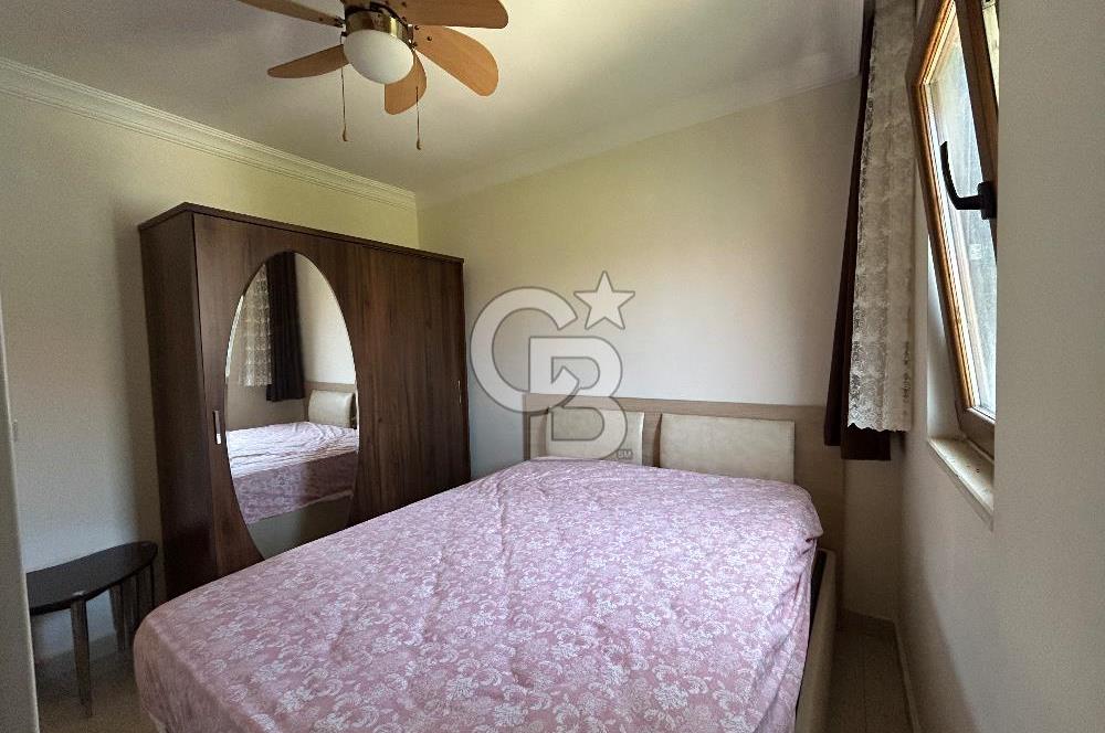Karaincir raykent sitesinde denize yürüme mesafesi 1+1 