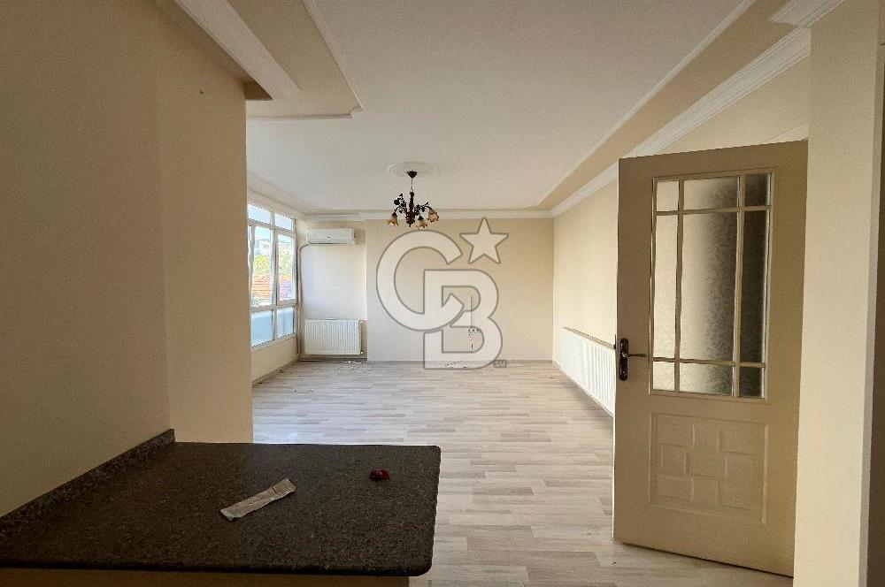 Urla Yaka Mahallesin'de Bahçeli Kiralık Dublex Daire