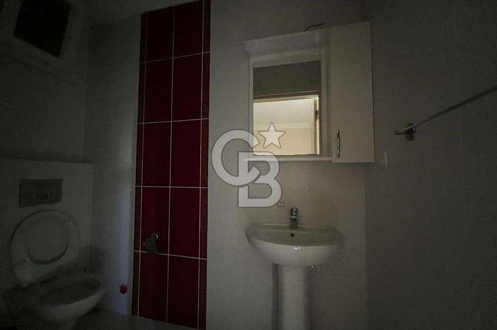 Urla Yaka Mahallesin'de Bahçeli Kiralık Dublex Daire