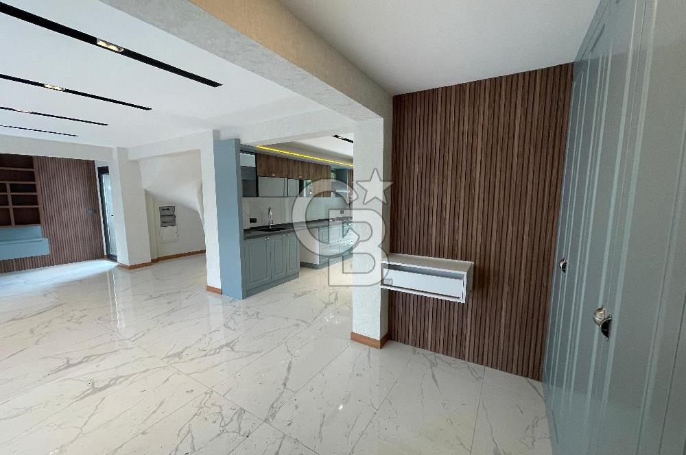 İzmir Güzelbahçe Yalı Satılık Müstakil Villa 3+1 Tripleks