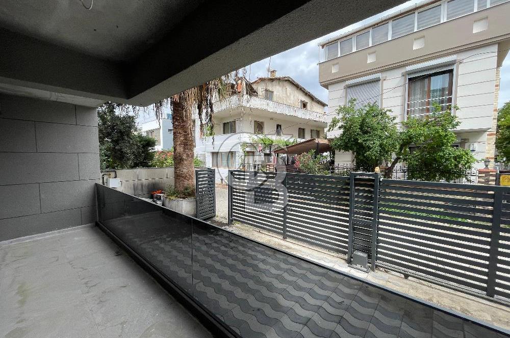 İzmir Güzelbahçe Yalı Satılık Müstakil Villa 3+1 Tripleks