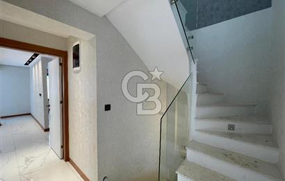 İzmir Güzelbahçe Yalı Satılık Müstakil Villa 3+1 Tripleks