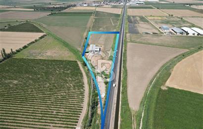 İzmir Menemen Kesik Satılık Tarla 14800 M2 İçinde 500 M2 Yapı