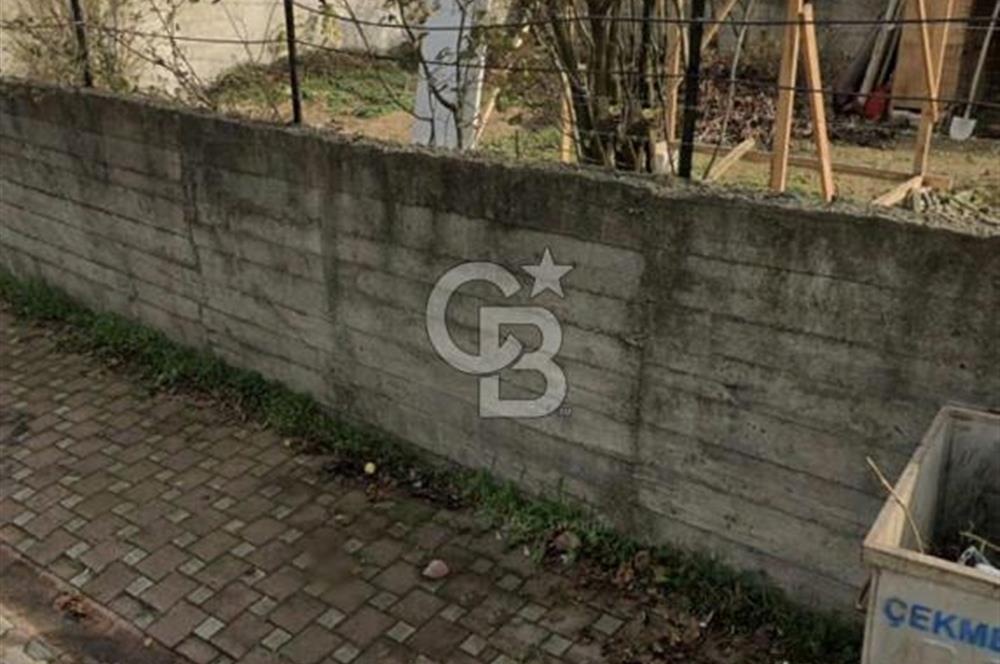 Cekmekoy Eksioglu Mahallesi'nde 501 m2 Satilik Arsa