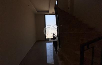 Nezih Konumda Bölgenin En Büyük Ayrı Mutfak 2+1 Dairesi