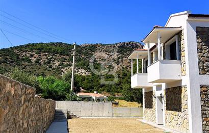 Karaincirde denize 750m villa! 
