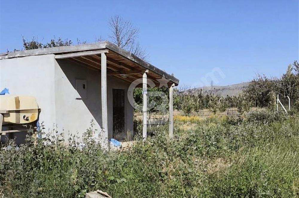 YAHYALI YULARI MAHALLESİNDE SATILIK TARLA 