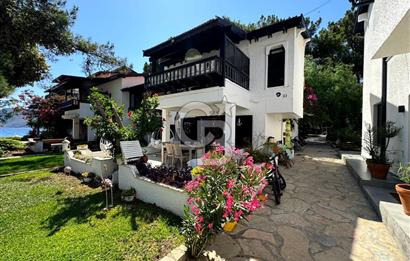 Datça Aktur'da Deniz Manzaralı Orkide Tipi Satılık Villa