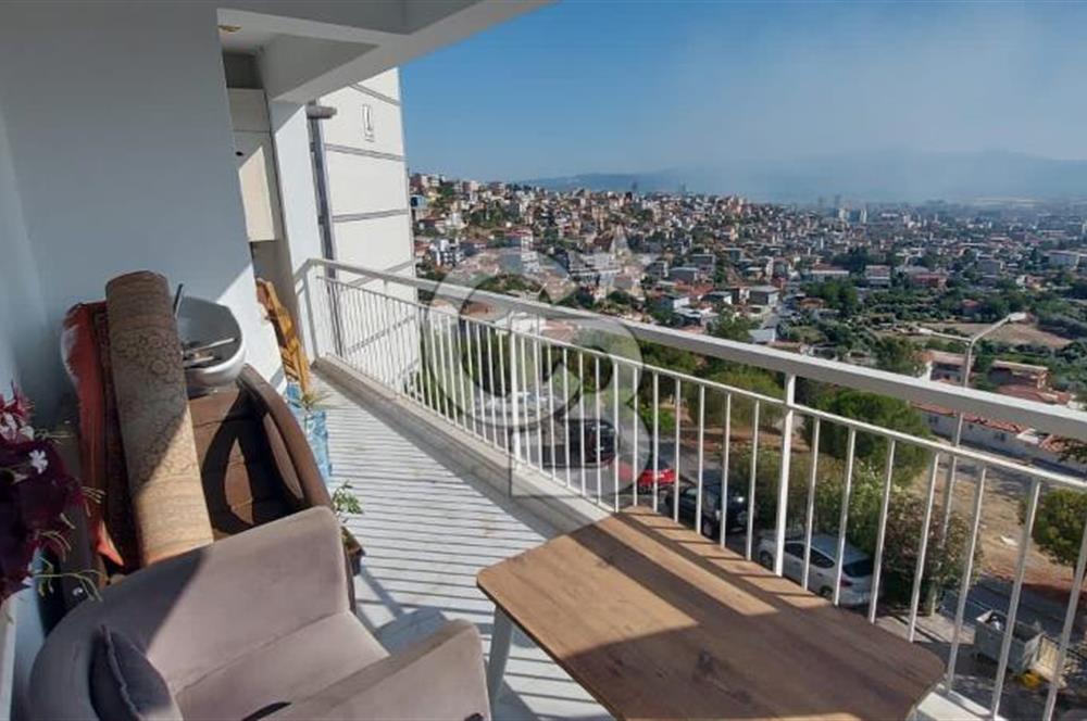 İZMİR ÇİĞLİ YAKAKENT’TE SATILIK 1+1 FİYATINA 3+1 CB~PH