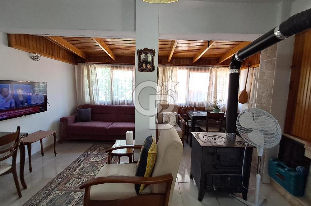 Akbükte Zarafetle Konforun Buluştuğu Denize Yakın,Şömineli Villa