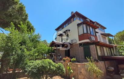 Akbükte Zarafetle Konforun Buluştuğu Denize Yakın,Şömineli Villa