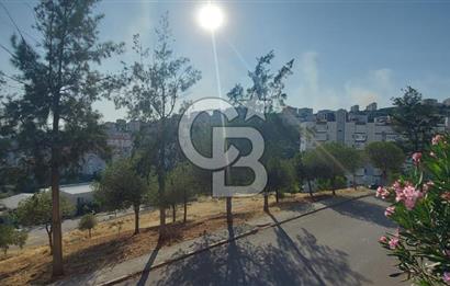 İZMİR ÇİĞLİ YAKAKENT’TE SATILIK 1+1 FİYATINA 3+1 CB~PH