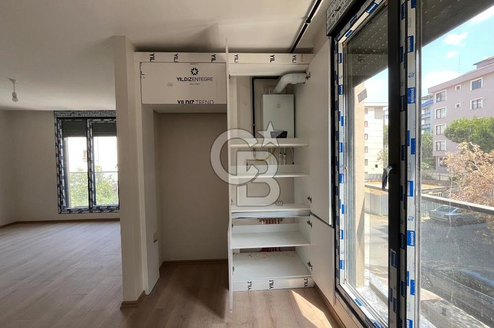  Maltepe Altayçeşme'de kiralık 2+1 sıfır daire  